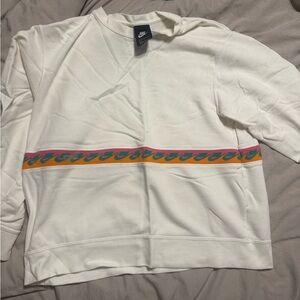 Vintage Nike White Sweatshirt with Multicolor Stripe